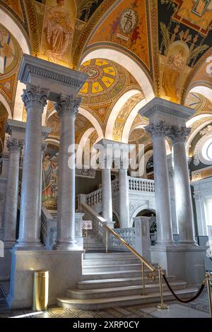 Pannello centrale ad arco che conduce alla galleria dei visitatori presso la Biblioteca del Congresso di Washington DC Foto Stock