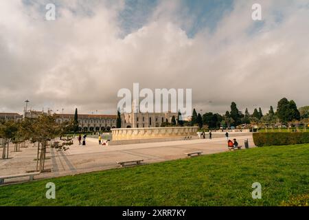 LISBONA, PORTOGALLO IL 29 maggio 2024 immagine di una visita alla chiesa di Santa Maria De Belem. Foto di alta qualità Foto Stock