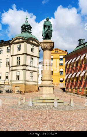 La statua di Birger Jarl è una statua raffigurante il conte svedese e il reggente Birger Jarl. La statua si trova in piazza Birger Jarls su Riddarholmen a Stockhol Foto Stock