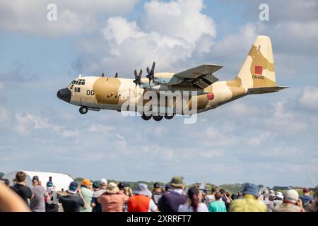 Royal Moroccan Air Force - Lockheed C-130H Hercules, in arrivo alla RAF Fairford per prendere parte allo spettacolo statico al RIAT 2024. Foto Stock