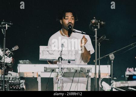 Copenaghen, Danimarca. 8 agosto 2024. La cantante, cantautrice e musicista inglese Sampha esegue un concerto dal vivo durante il festival di musica danese Syd for Solen 2024 a Copenaghen. Foto Stock