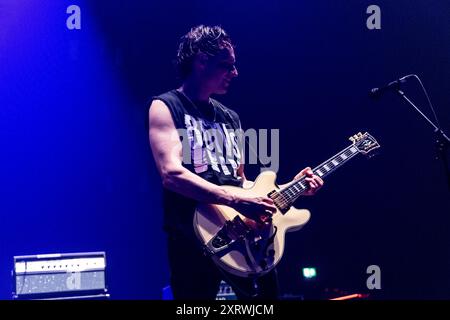 Londra, Regno Unito. 27 marzo 2024. Hugo White di 86TVS si esibirà al 02 Academy Brixton Assago di Londra, Regno Unito, il 2 maggio 2024. (Foto di Roberto Finizio/NurPhoto) credito: NurPhoto SRL/Alamy Live News Foto Stock