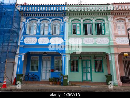 Colorati negozi storici, regione centrale, Singapore, Singapore Foto Stock