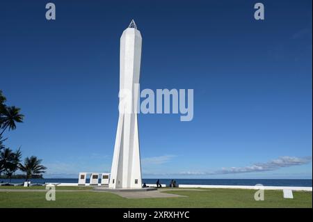 PAPUA NUOVA GUINEA, Madang, faro di Kalibobo, Coastwatchers Memorial costruito nel 1959 come memoriale per i soldati australiani che hanno perso la vita durante la seconda guerra mondiale / PAPUA NEUGUINEA, Madang, Kalibobo Leuchtturm, Coastwatchers Memorial, 1959 gebaut Foto Stock