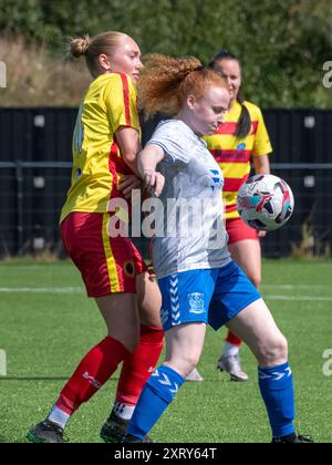 East Dunbartonshire, Scozia, Regno Unito. 11 agosto 2024: Le donne Rossvale giocano contro le donne Kilmarnock nella loro prima partita casalinga SWPL2. Foto Stock