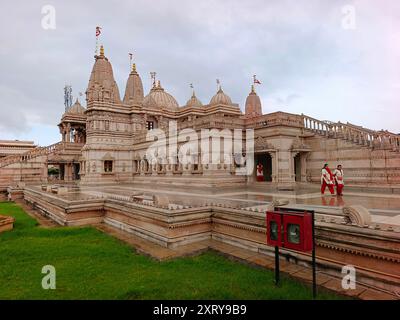 AMBE Gaon, Pune, India, 11-08-2024, BAPS Shri Swaminarayan Mandir, tempio indù. Foto Stock