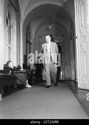 Attuale 18-1949: Il vecchio Nygårdsvold compie 70 anni l'ex primo ministro Johan Nygårdsvold compie 70 anni il 6 settembre 1949. Foto; per Bratland / Aktuell / NTB ***FOTO NON ELABORATA*** il testo dell'immagine viene tradotto automaticamente. il testo dell'immagine viene tradotto automaticamente Foto Stock