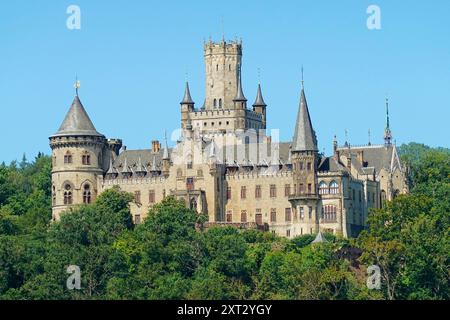 Marienburg bei Hildesheim/Pattensen - Ehem. Ernst-August von Hannover Eigentümer - ist jetzt nach Renovierng wieder z.T. geöffnet - gesehen AM 12.08.2024 *** Marienburg vicino a Hildesheim Pattensen l'ex proprietario Ernst August von Hannover è ora di nuovo aperto dopo i lavori di ristrutturazione visti il 12 08 2024 Foto Stock