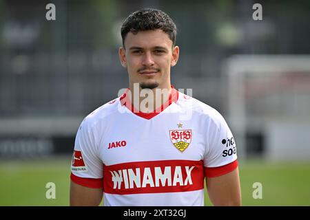 Fabian Rieder VfB Stoccarda (32) LE NORMATIVE DFL DI VFB STUTTGART FOTOTERMIN 13.08.2024 VIETANO QUALSIASI USO DI FOTOGRAFIE COME SEQUENZE DI IMMAGINI E/O QUASI-VIDEO Foto Stock