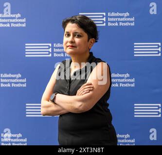 Edimburgo, Scozia, Regno Unito, 13 agosto 2024. Festival Internazionale del libro di Edimburgo: La baronessa Shami Chakrabarti esamina le minacce ai diritti umani nel XXI secolo al festival del libro di oggi. Crediti: Sally Anderson/Alamy Live News Foto Stock