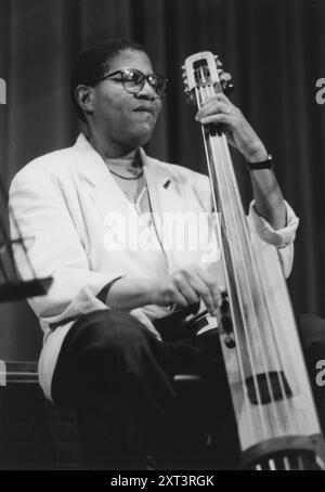 Bob Cranshaw, North Sea Jazz Festival, The Hague, Paesi Bassi, c1982. Foto Stock