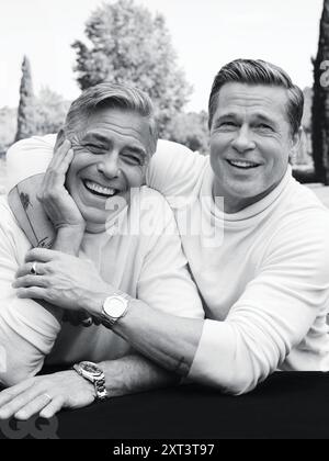 UN SOLO UTILIZZO, NESSUN ARCHIVIO, LE IMMAGINI NON POSSONO ESSERE RITAGLIATE O ALTERATE, LA COPERTINA DEVE ESSERE INCLUSA IN TUTTI GLI ARTICOLI, CREDITO OBBLIGATORIO: Solve Sundsbo undated handout Photo emessa da GQ di George Clooney (a sinistra) e Brad Pitt che appare nel numero di settembre di British GQ. Data di pubblicazione: Martedì 13 agosto 2024. Foto Stock