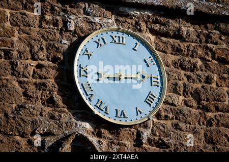 L'orologio di St. Mary the Virgin Church, Pillerton Hersey, Warwickshire, Inghilterra, Regno Unito Foto Stock