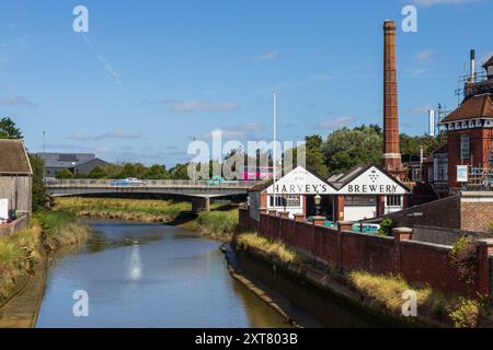 Harvey's Brewery sulle rive del fiume Ouse nell'est del Sussex, Regno Unito Foto Stock