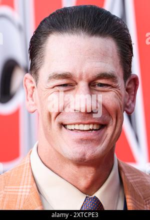 HOLLYWOOD, LOS ANGELES, CALIFORNIA, Stati Uniti - 13 AGOSTO: John cena arriva alla premiere di Los Angeles del "Jackpot!" degli Amazon MGM Studios Tenuto al TCL Chinese Theatre IMAX il 13 agosto 2024 a Hollywood, Los Angeles, California, Stati Uniti. (Foto di Xavier Collin/Image Press Agency) Foto Stock