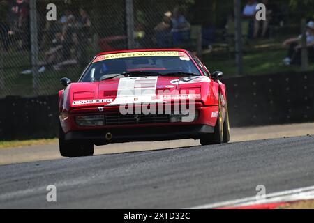 Myles Poulton, Ferrari 328 GTS, Festival Italia, Superformance Ferrari Club Classic Series, dal Ferrari Club di Gran Bretagna, due venti minuti Foto Stock