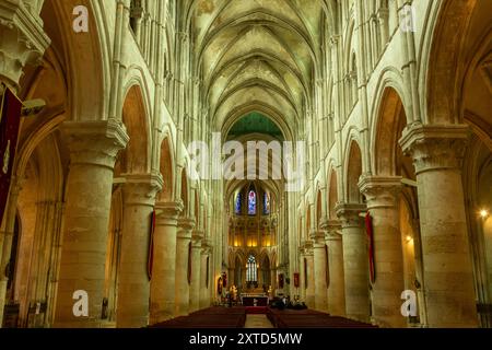 La cattedrale di San Pietro a Lisieux è la chiesa parrocchiale di Santa Teresa Foto Stock
