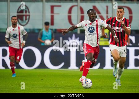 Milano, Italia. 13 agosto 2024. Warren Bondo, durante il Milan contro il Monza, il Trofeo Silvio Berlusconi, allo Stadio Giuseppe Meazza. Crediti: Alessio Morgese/Alessio Morgese/Emage/Alamy live news Foto Stock