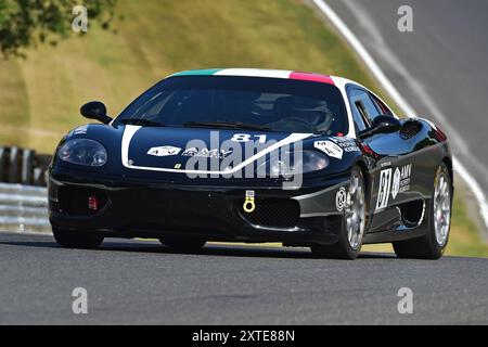 Albert Vella, Ferrari 360 Challenge, Bell Sport Challenge Series, due gare di 20 minuti, per piloti gentiluomini, con auto divise in cinque gruppi uno per Foto Stock