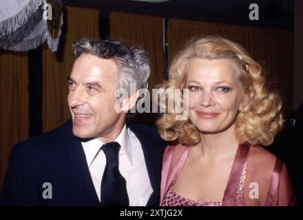 **FILE PHOTO** Gena Rowlands è morta. Gena Rowlands e John Cassavetes. Circa 1980 crediti: Ralph Dominguez/MediaPunch Foto Stock