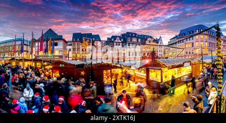 Mercatino di Natale a Magonza, Germania Foto Stock