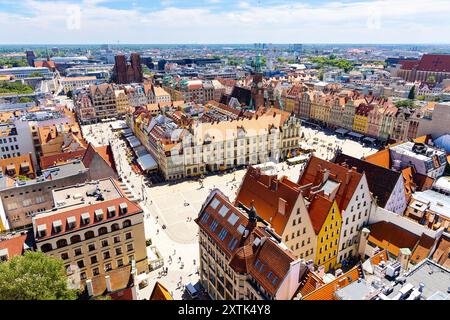 Vista aerea della Piazza del mercato della città Vecchia dalla torre della chiesa di Santa Elisabetta, Breslavia, Polonia Foto Stock