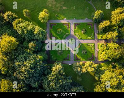 Vista panoramica sul St. Mary's Flower Park a Prestwich, Greater Manchester Foto Stock