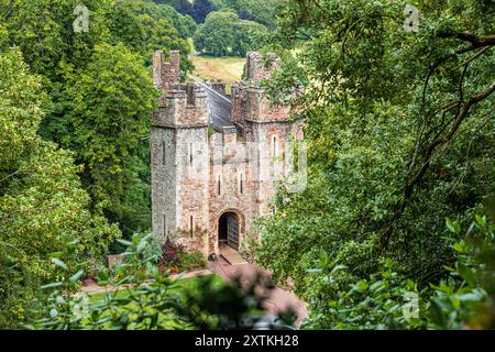 The Intenants Hall at Dunster Castle, Dunster, Somerset, Inghilterra Regno Unito Foto Stock