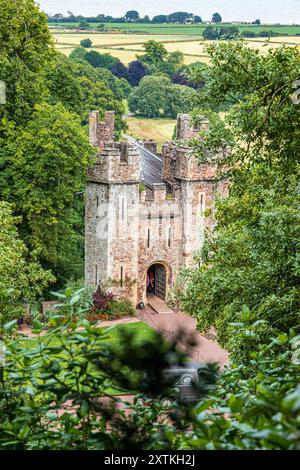 The Intenants Hall at Dunster Castle, Dunster, Somerset, Inghilterra Regno Unito Foto Stock