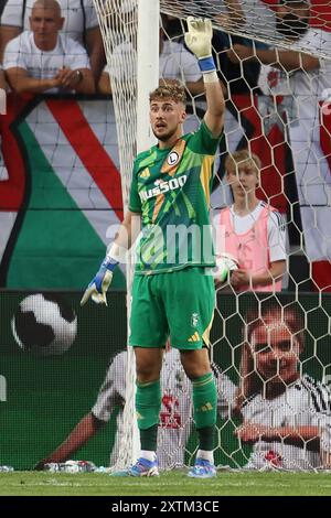 Varsavia, Pologne. 15 agosto 2024. Kacper Tobiasz di Legia durante la UEFA Conference League, terzo turno di qualificazione, partita di calcio di 2a tappa tra Legia Varsavia e Brondby IF il 15 agosto 2024 alla Pepsi Arena di Varsavia, Polonia - foto Piotr Matusewicz/DPPI credito: DPPI Media/Alamy Live News Foto Stock