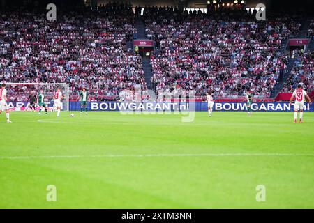 Amsterdam, Paesi Bassi. 15 agosto 2024. AMSTERDAM, PAESI BASSI - 15 AGOSTO: Banner commerciale Bouwgarant durante il terzo turno di qualificazione della UEFA Champions League 2nd Leg match tra AFC Ajax e Panathinaikos FC alla Johan Cruijff Arena il 15 agosto 2024 ad Amsterdam, Paesi Bassi. (Foto di Patrick Goosen/Orange Pictures) credito: Orange Pics BV/Alamy Live News Foto Stock