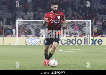 Curitiba, Brasile. 15 agosto 2024. PR - CURITIBA - 08/15/2024 - COPPA SUDAMERICA 2024, ATHLETICO-PR x BELGRANO - Mastriani giocatore di Athletico-PR durante una partita contro Belgrano allo stadio Arena da Baixada per il campionato sudamericano 2024. Foto: Gabriel Machado/AGIF credito: AGIF/Alamy Live News Foto Stock