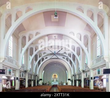 L'interno della chiesa di San Clemente a Iloilo City, Filippine Foto Stock