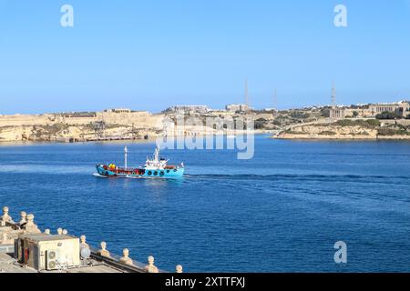 Barca da pesca a la Valletta Foto Stock