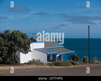 Vista esterna della casa vacanze sul mare del Sea J a Penneshaw, Kangaroo Island, Australia. Foto Stock