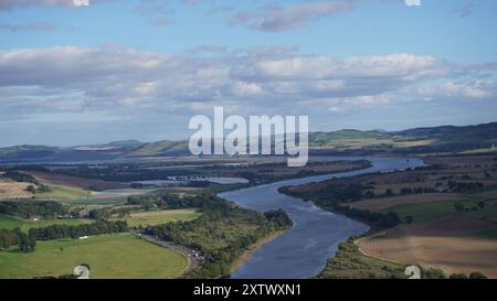 Kinnoull Hill è una collina situata in parte a Perth e in parte a Kinfauns, Perth e Kinross, in Scozia. Foto Stock