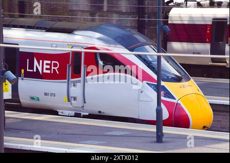 Londra, Inghilterra, Regno Unito. 16 agosto 2024. I treni LNER alla stazione di King's Cross come ASLEF union annunciano che i macchinisti della London North Eastern Railway (LNER) sciopereranno nei fine settimana a settembre, ottobre e novembre. (Credit Image: © Vuk Valcic/ZUMA Press Wire) SOLO PER USO EDITORIALE! Non per USO commerciale! Foto Stock