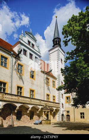 Il castello di Doberlug è un complesso a quattro alate costruito in stile rinascimentale a Doberlug-Kirchhain, Brandeburgo, le cui origini risalgono a una mona cistercense Foto Stock