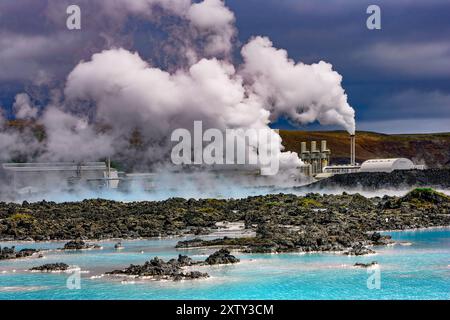 Blue Lagoon centrale geotermica, Islanda Foto Stock