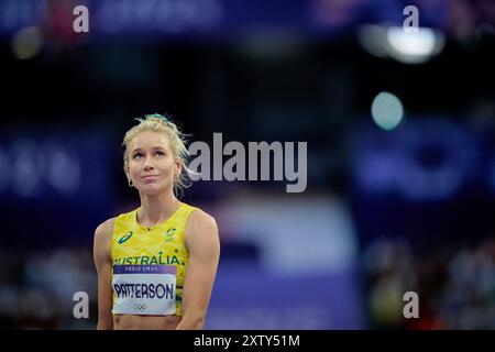 PARIGI, FRANCIA - 4 AGOSTO 2024: PATTERSON Eleanor, finale di salto in alto femminile, Giochi Olimpici 2024 Foto Stock