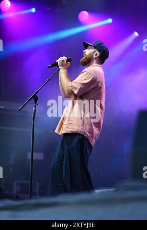 Trentham, Regno Unito, 16 agosto 2024. Sam Tompkins interpreta Trentham Live 2024. Crediti: TeeGeePix/Alamy Live News Foto Stock