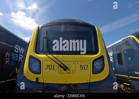 New South Western Railway SWR Arterio classe 701 Alstom treni in deposito presso il deposito di Long Marston Rail, Warwickshire, giugno 2024 Foto Stock