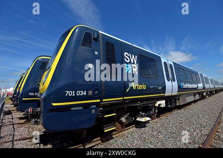 New South Western Railway SWR Arterio classe 701 Alstom treni in deposito presso il deposito di Long Marston Rail, Warwickshire, giugno 2024 Foto Stock
