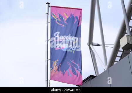 Leverkusen, Germania. 17 agosto 2024. Fussball DFL-Supercup Bayer 04 Leverkusen - VfB Stuttgart AM 17.08.2024 in der BayArena a Leverkusen Supercup 2024 - Flagge vor der BayArena a Leverkusen i regolamenti del DFL vietano qualsiasi uso di fotografie come sequenze di immagini e/o quasi-video. Foto: Revierfoto credito: ddp media GmbH/Alamy Live News Foto Stock