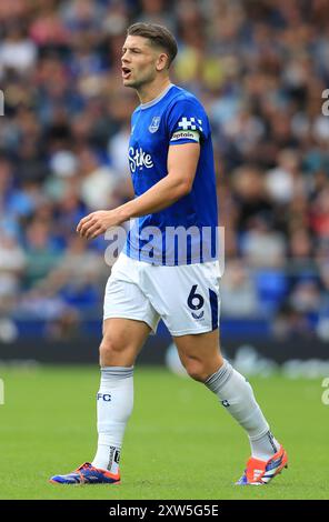 Goodison Park, Liverpool, Regno Unito. 17 agosto 2024. Premier League Football, Everton contro Brighton e Hove Albion; James Tarkowski di Everton Credit: Action Plus Sports/Alamy Live News Foto Stock