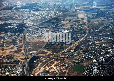 Vedute aeree delle fattorie nel distretto di Sharon in Israele. Foto Stock