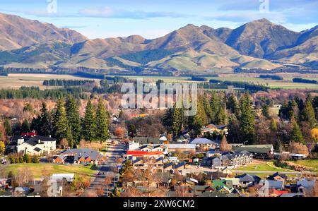 La rinomata città termale di Hanmer situato nelle montagne di Canterbury, Nuova Zelanda. Foto Stock