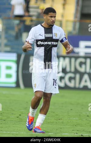 Simon Sohm del Parma AC durante Parma FC vs ACF Fiorentina, 1Â° serie A Enilive 2024-25 partita allo stadio Ennio Tardini di Parma (PR), il 17 agosto 2024. Foto Stock