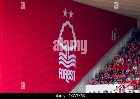 Una vista generale all'interno del City Ground, sede del Nottingham Forest durante la partita tra Nottingham Forest FC e Bournemouth FC English Premier League al City Ground, Nottingham, Inghilterra, Regno Unito il 17 agosto 2024 Foto Stock