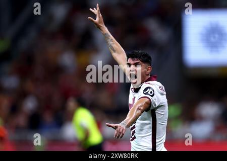 Milano, Italia. 17 agosto 2024. Raoul Bellanova del Torino FC gesti durante la partita di serie A tra l'AC Milan e il Torino FC allo Stadio Giuseppe Meazza il 17 agosto 2024 a Milano. Crediti: Marco Canoniero/Alamy Live News Foto Stock